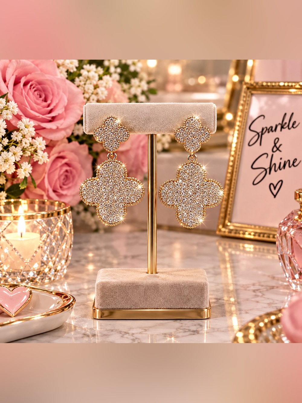 ✨ NEW ✨ Gold Sparkle Clover Drop Earrings ✨
